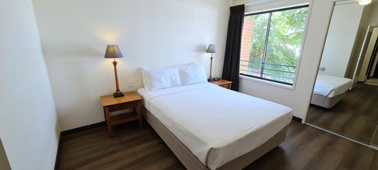 Hotel Ramada By Wyndham Brisbane Windsor Exteriér fotografie