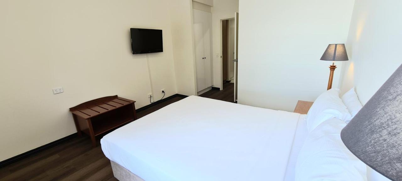 Hotel Ramada By Wyndham Brisbane Windsor Exteriér fotografie