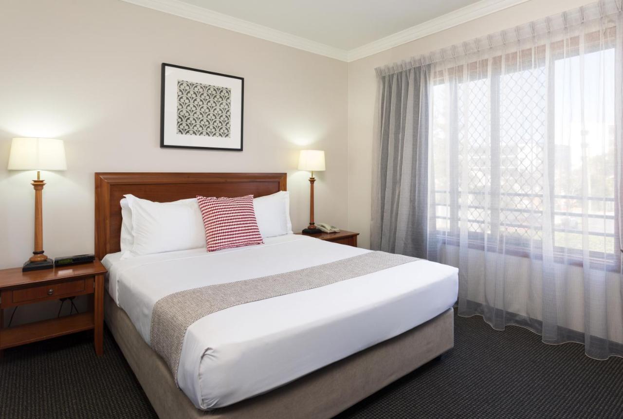 Hotel Ramada By Wyndham Brisbane Windsor Exteriér fotografie