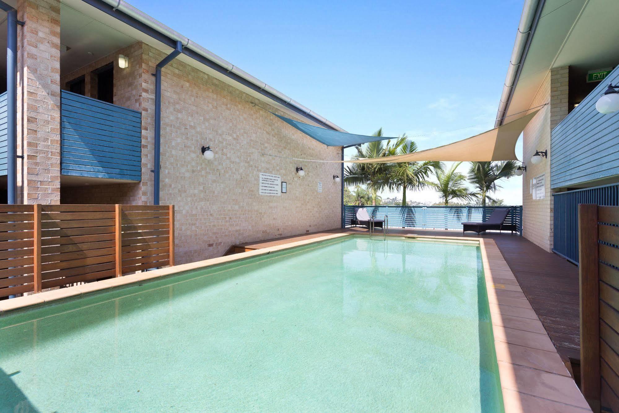 Hotel Ramada By Wyndham Brisbane Windsor Exteriér fotografie