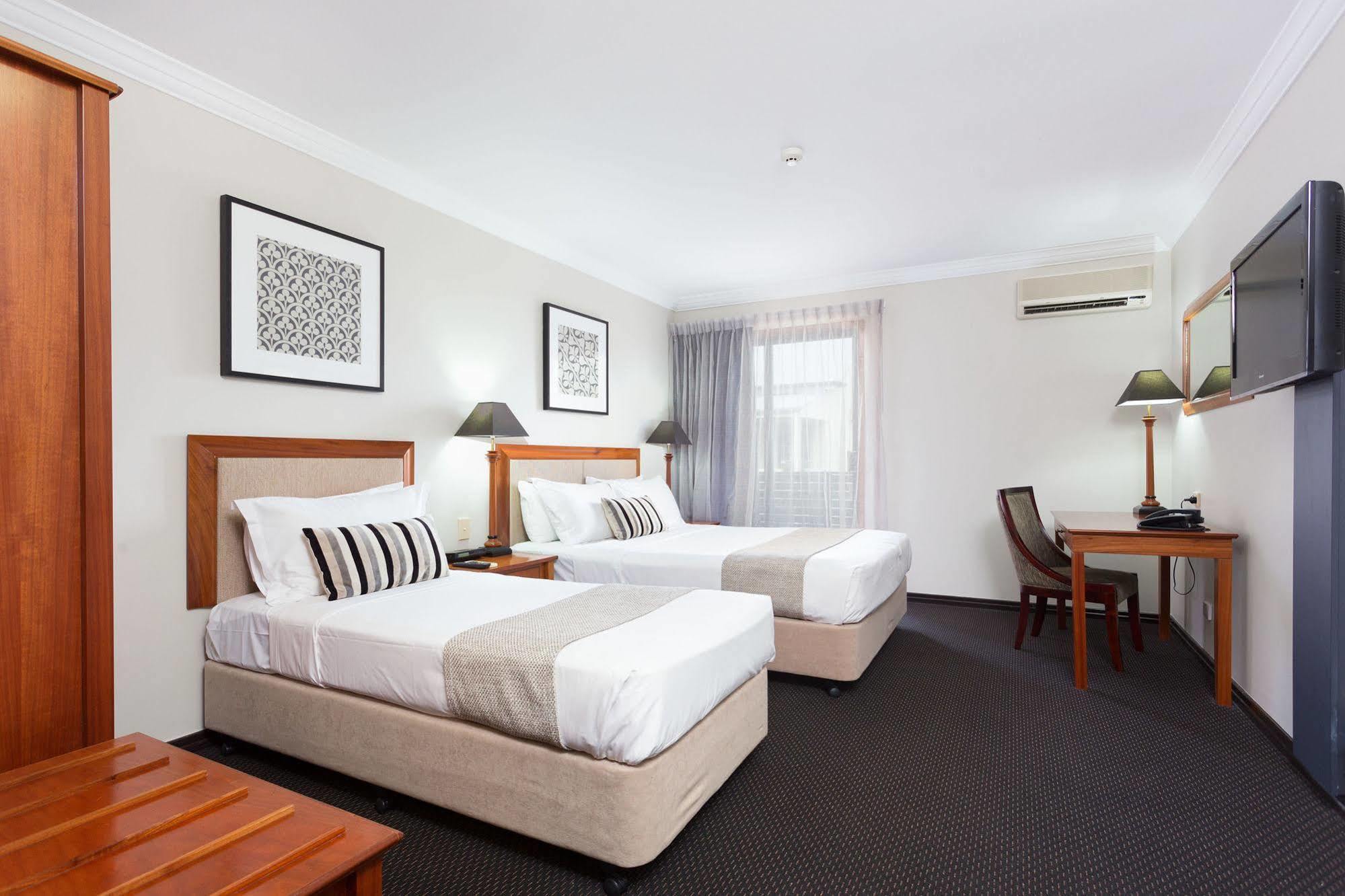 Hotel Ramada By Wyndham Brisbane Windsor Exteriér fotografie