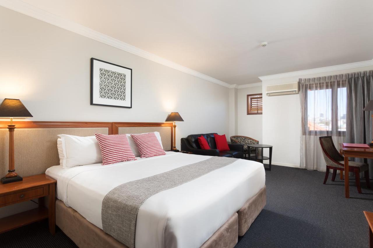 Hotel Ramada By Wyndham Brisbane Windsor Exteriér fotografie